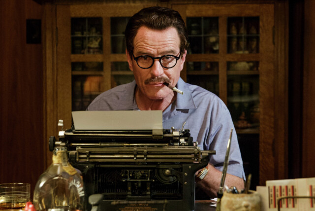 ER NOMINERT: Bryan Cranston har vunnet en rekke priser for rollen som Walter White i serien «Breaking Bad». Nå er han nominert til Oscar for aller første gang, for rollen som Dalton Trumbo i det biografiske dramaet «Trumbo». Foto: Ap ER NOMINERT: Bryan Cranston har vunnet en rekke priser for rollen som Walter White i serien «Breaking Bad». Nå er han nominert til Oscar for aller første gang, for rollen som Dalton Trumbo i det biografiske dramaet «Trumbo». Foto: Ap